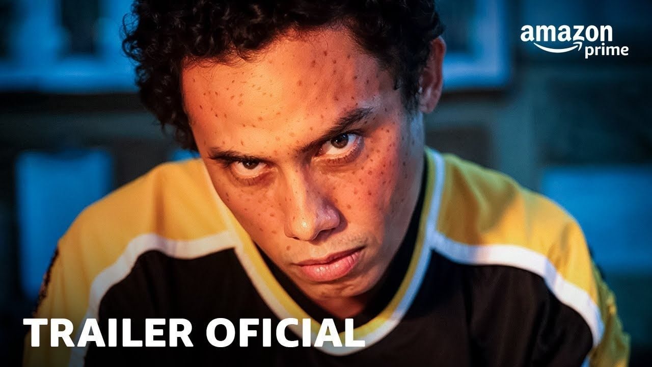 Frame de abertura do vídeo de PRIME VIDEO — MANÍACO DO PARQUE
