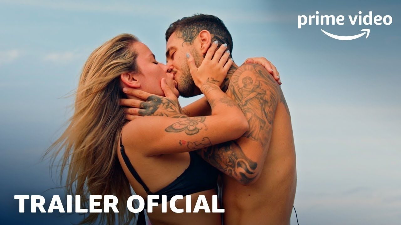 Frame de abertura do vídeo de PRIME VIDEO — SOLTOS EM SALVADOR